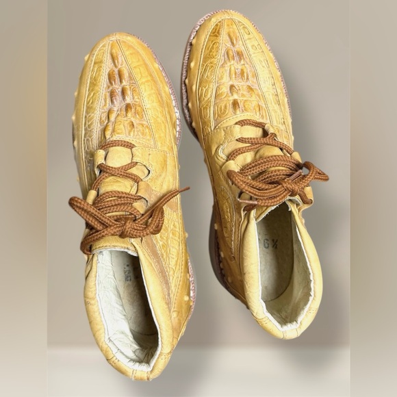 Unisex Crocodile/Ostrich Leather Lightweight and Comfy Shoes - Picture 9 of 9